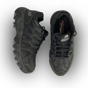 Skechers Terrabite Dellga 51847W Men’s 8 Wide Black Trail Hiking Shoes